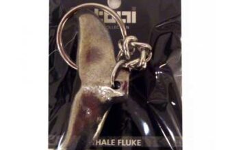Nammi.is – Whale Fluke / Steel Key Chain